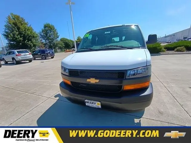 2026 Chevrolet Express 2500 Cargo Van