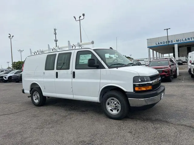 2026 Chevrolet Express 2500 Cargo Van