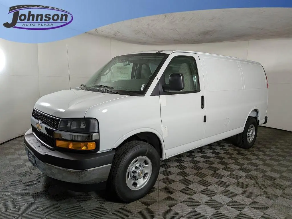 2026 Chevrolet Express 2500 Cargo Van
