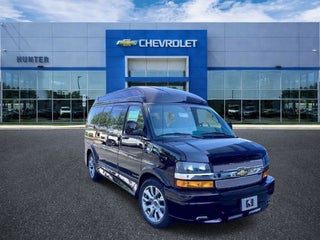 2025 Chevrolet Express 2500 Work Van