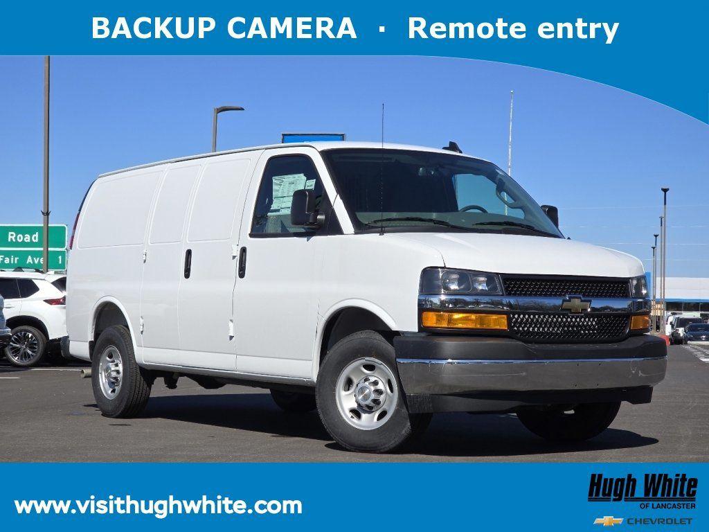 2026 Chevrolet Express 2500 Cargo Van