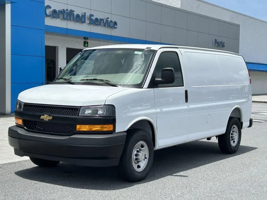 2026 Chevrolet Express 2500 Cargo Van