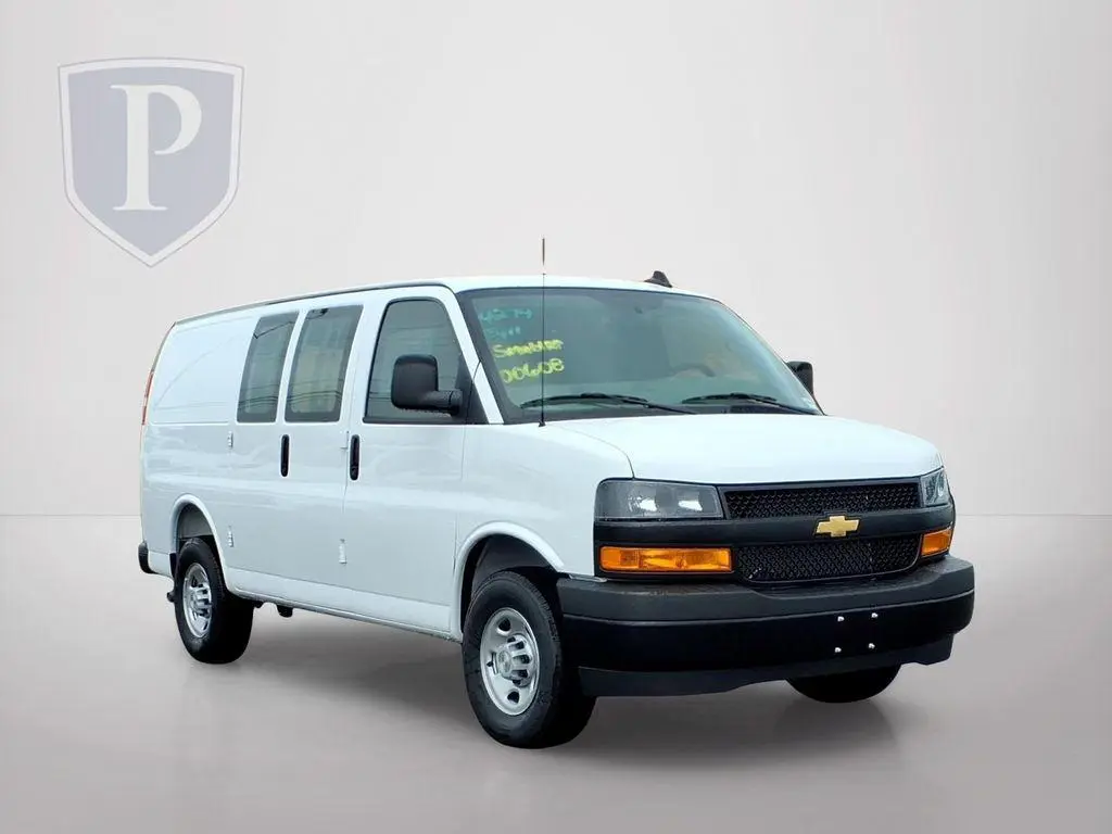 2026 Chevrolet Express 2500 Cargo Van