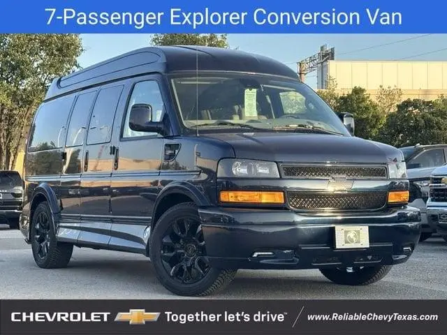 2026 Chevrolet Express 2500 Cargo Van