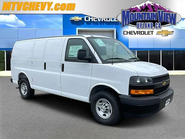 2026 Chevrolet Express 2500 Cargo Van