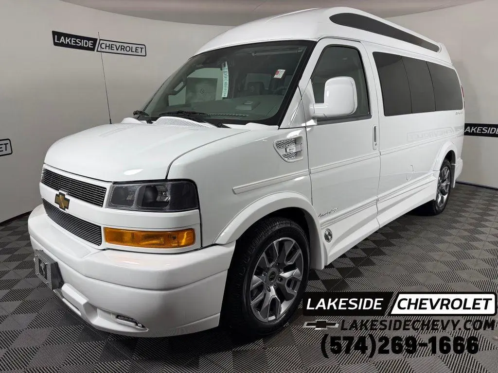 2026 Chevrolet Express 2500 Cargo Van