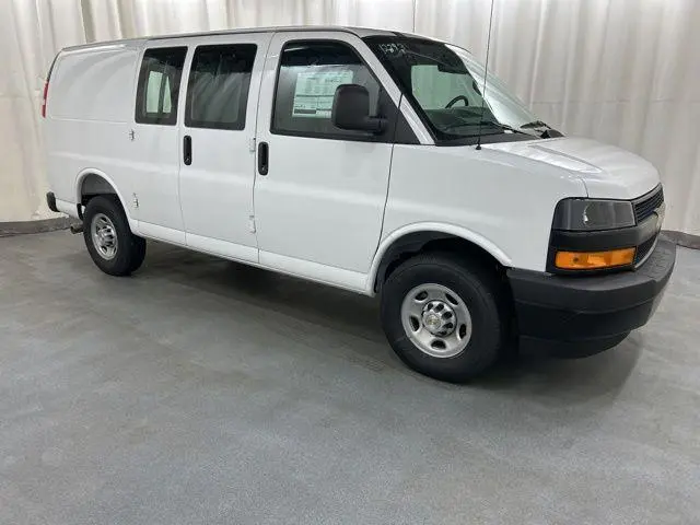 2026 Chevrolet Express 2500 Cargo Van