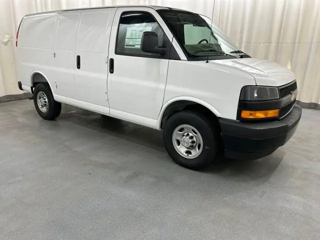 2026 Chevrolet Express 2500 Cargo Van
