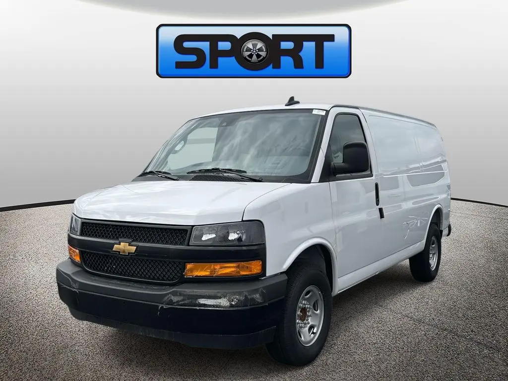 2025 Chevrolet Express 2500