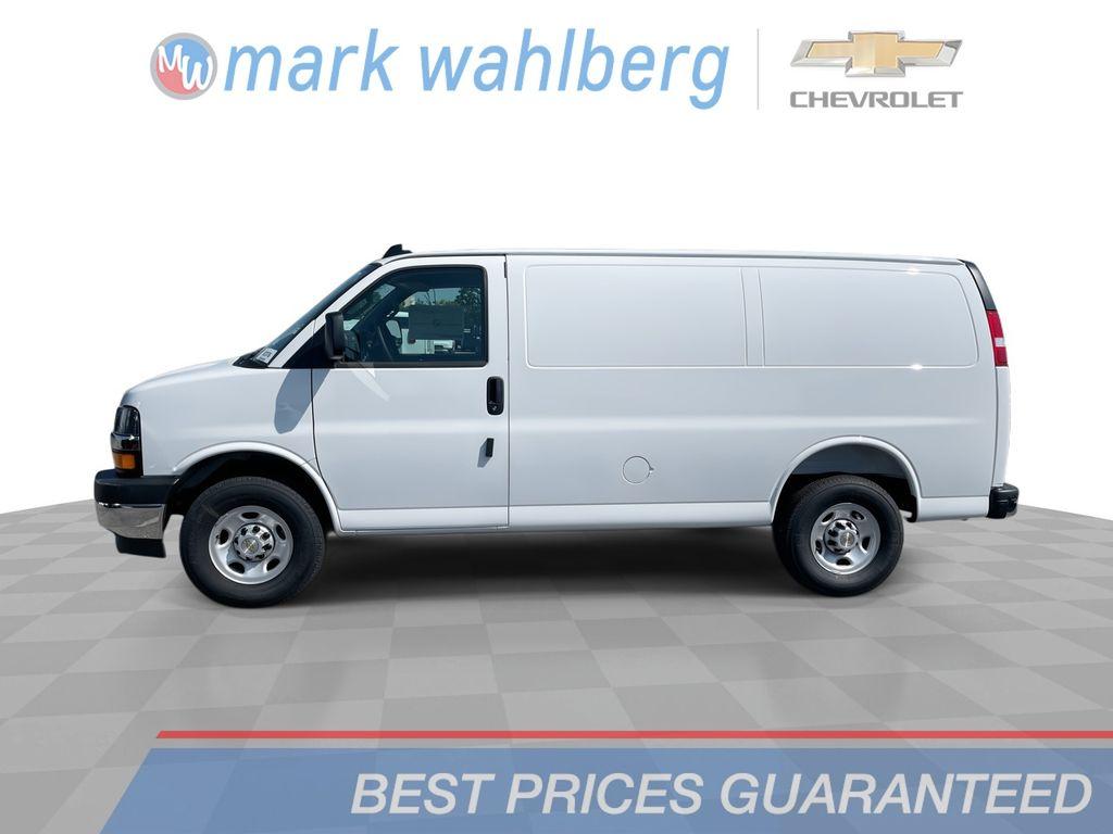 2025 Chevrolet Express 2500 Work Van