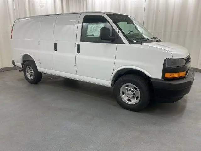 2026 Chevrolet Express 2500 Cargo Van