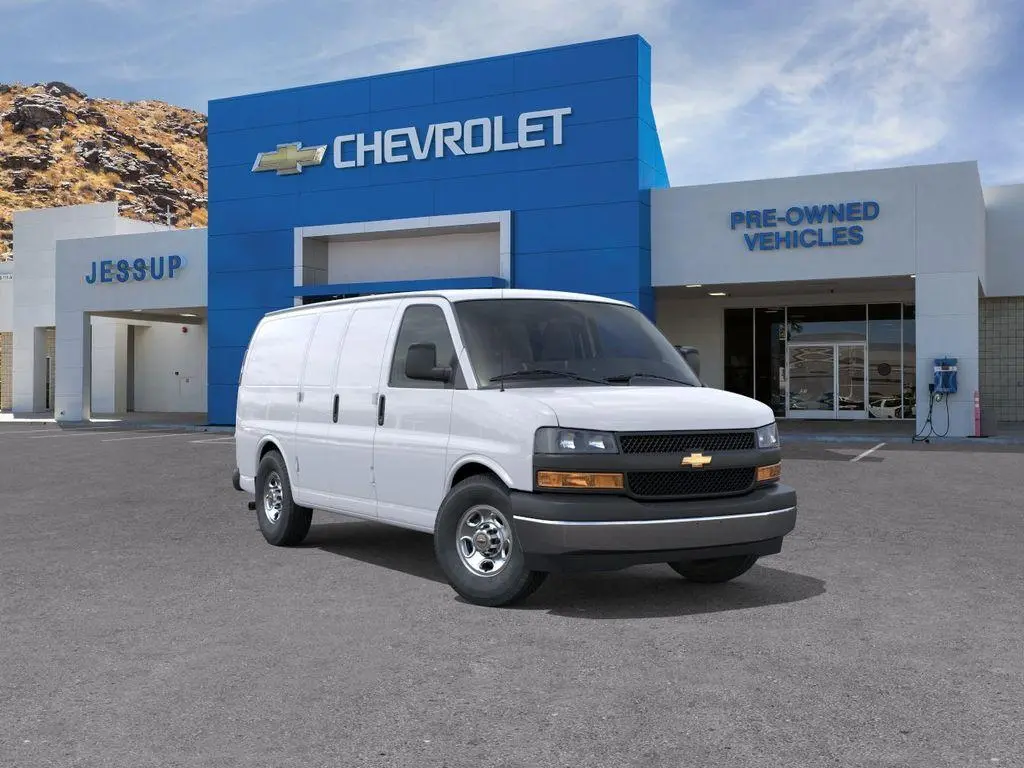 2026 Chevrolet Express 2500 Cargo Van