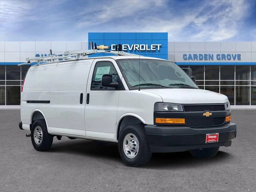 2026 Chevrolet Express 2500 Cargo Van