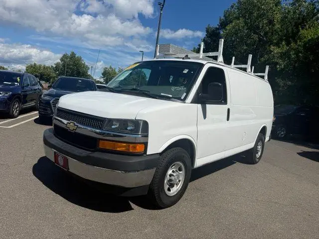 2017 Chevrolet Express 2500
