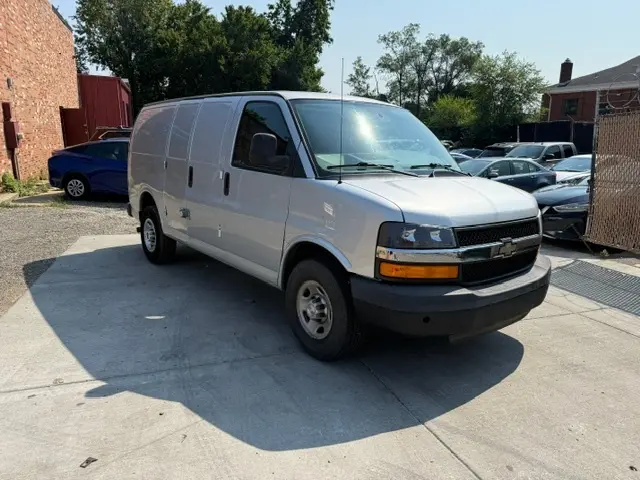 2019 Chevrolet Express Work Van