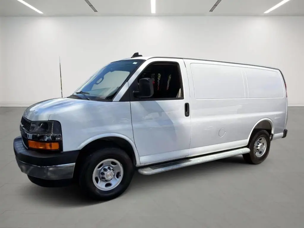 2025 Chevrolet Express 2500