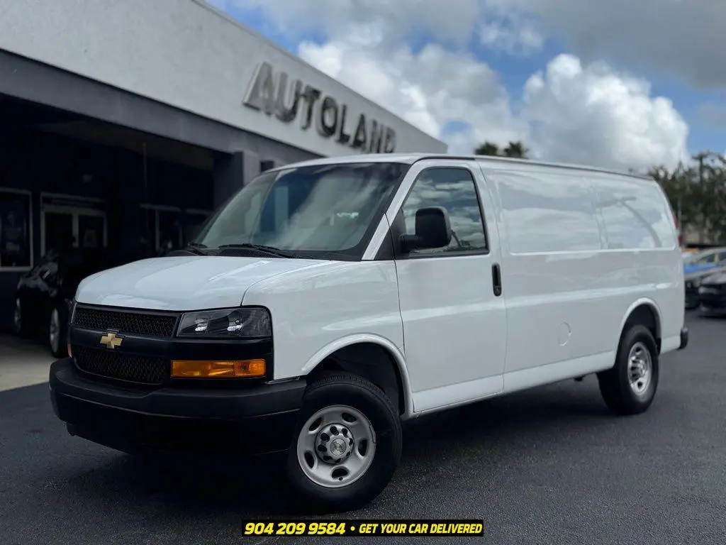 2026 Chevrolet Express 2500 Cargo Van