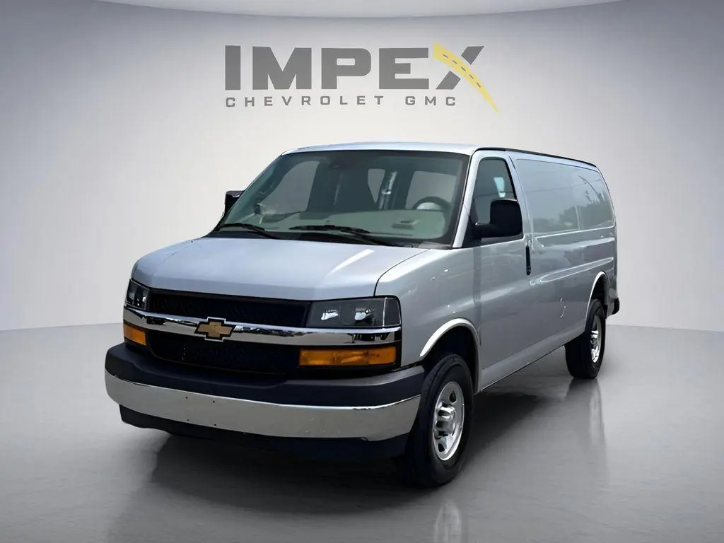 2026 Chevrolet Express 2500 Cargo Van