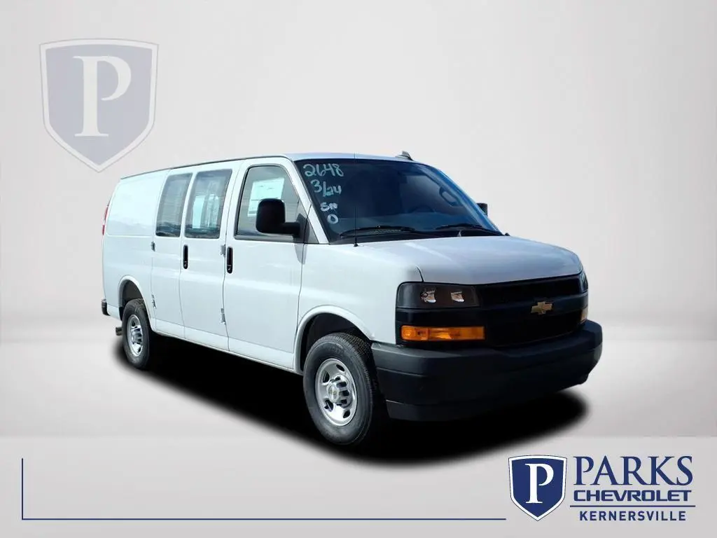 2025 Chevrolet Express 2500 Work Van