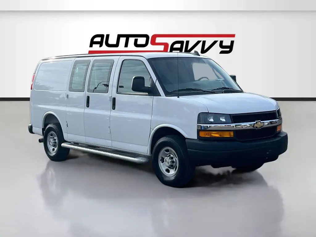 2025 Chevrolet Express 2500