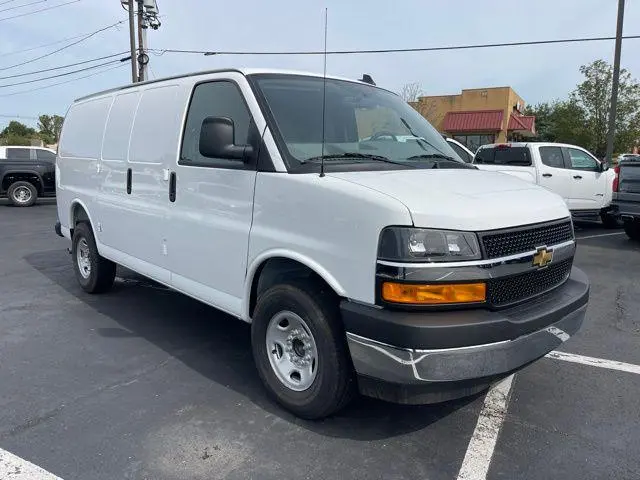 2025 Chevrolet Express 2500 Work Van