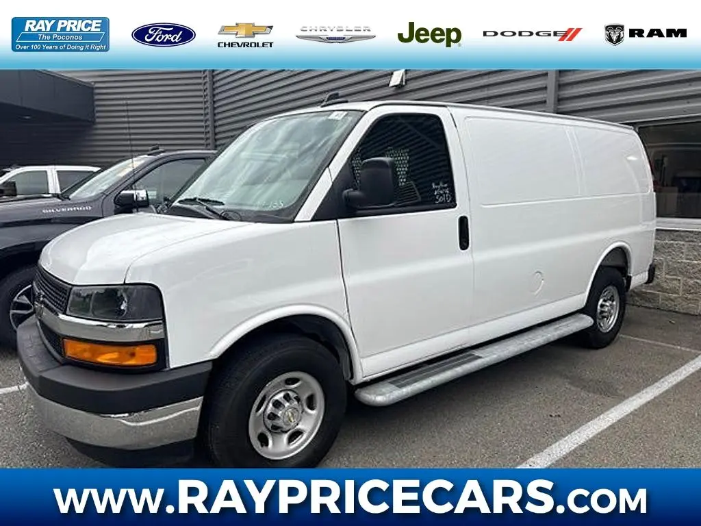 2025 Chevrolet Express 2500 Work Van