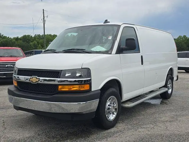 2025 Chevrolet Express 2500 Work Van