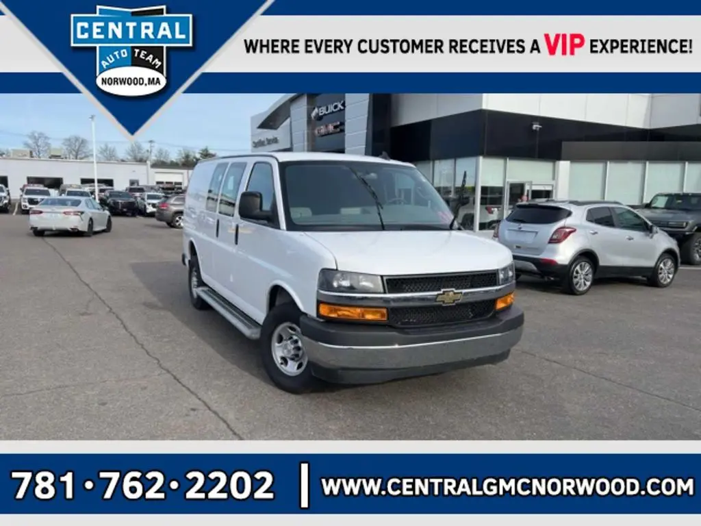 2021 Chevrolet Express LT