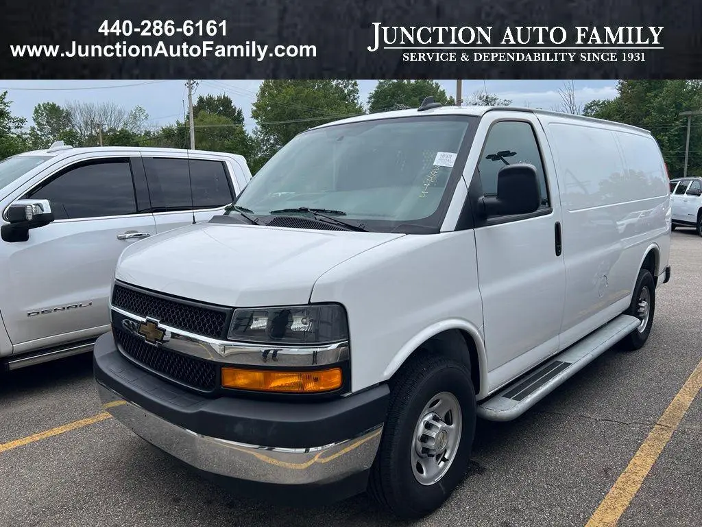 2025 Chevrolet Express 2500 Work Van