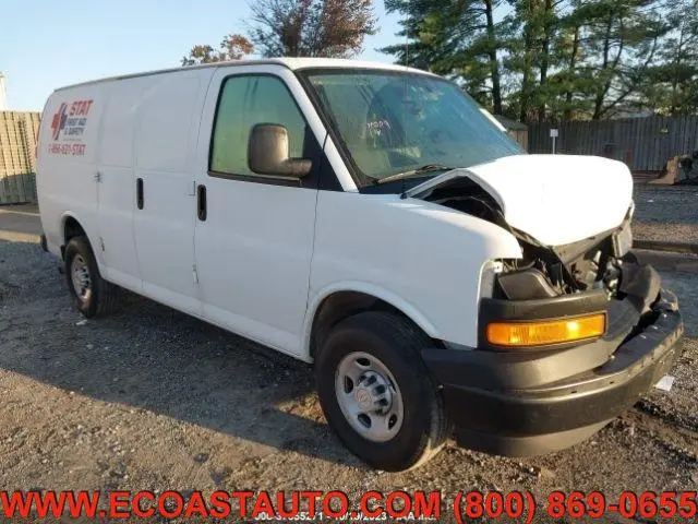 2020 Chevrolet Express LT