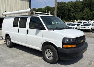 2022 Chevrolet Express LT