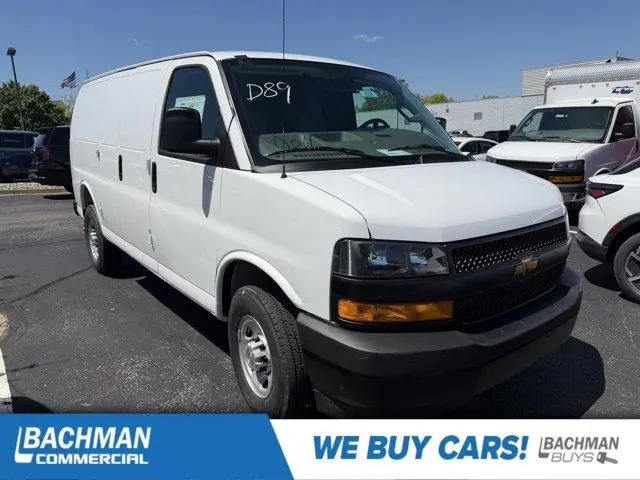 2026 Chevrolet Express 2500 Cargo Van