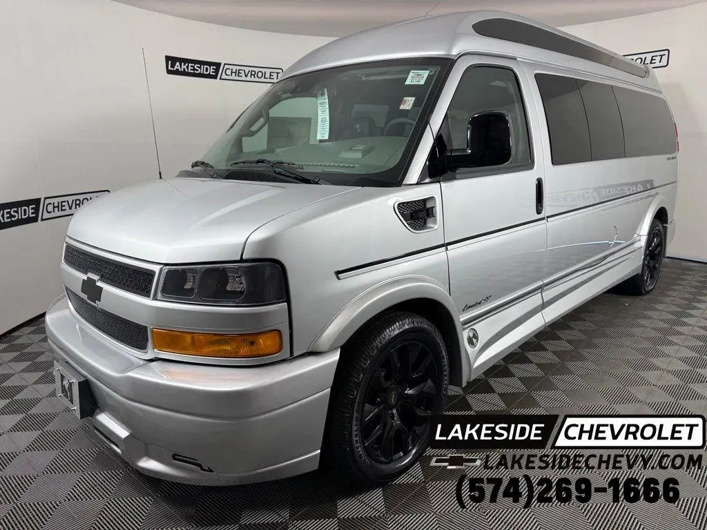 2026 Chevrolet Express 2500 Work Van