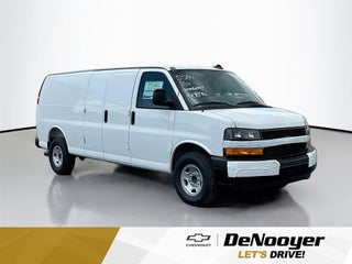 2026 Chevrolet Express 2500 Work Van