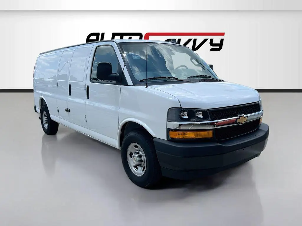 2025 Chevrolet Express Work Van