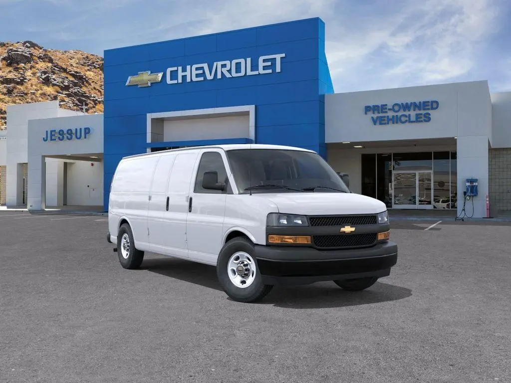 2026 Chevrolet Express 2500 Work Van