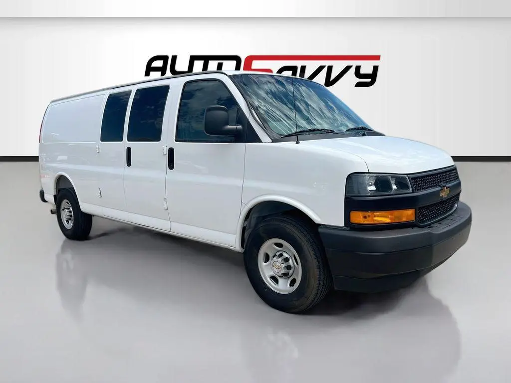 2025 Chevrolet Express Work Van