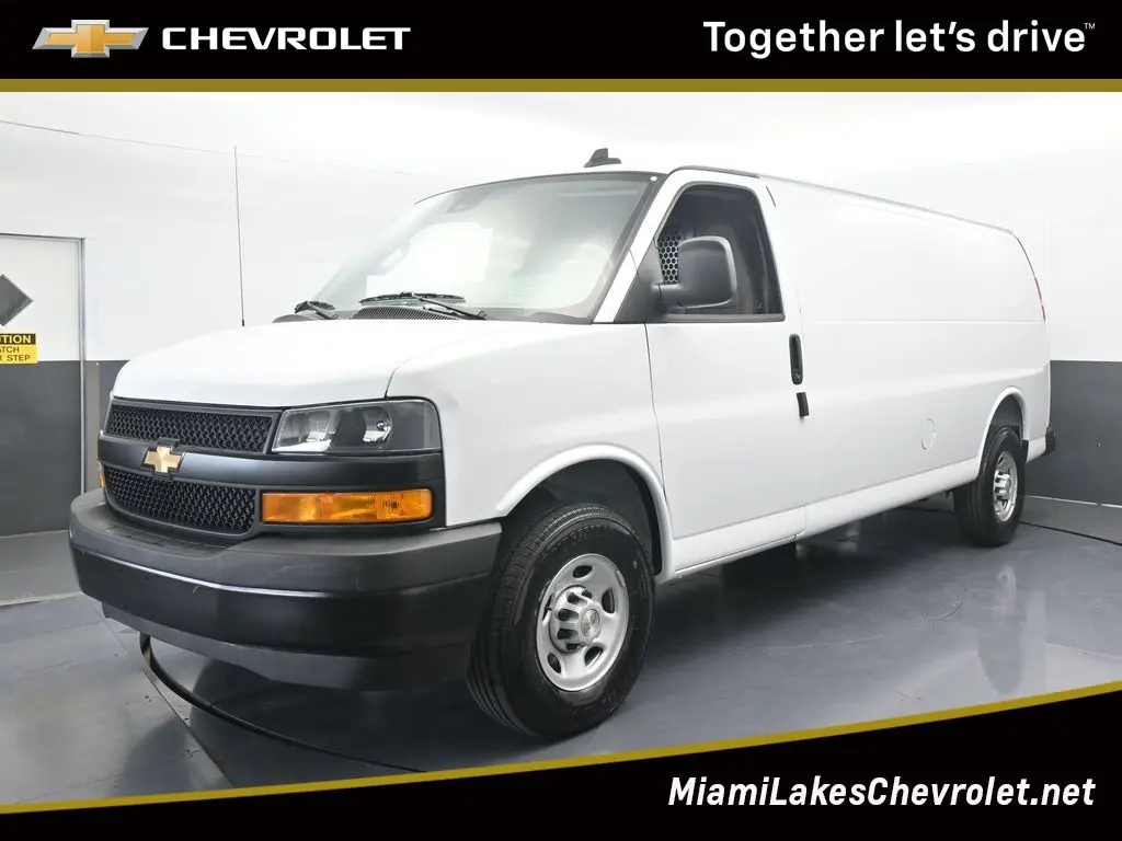 2025 Chevrolet Express 3500 Work Van