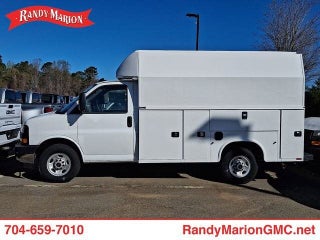 2025 GMC Savana 3500