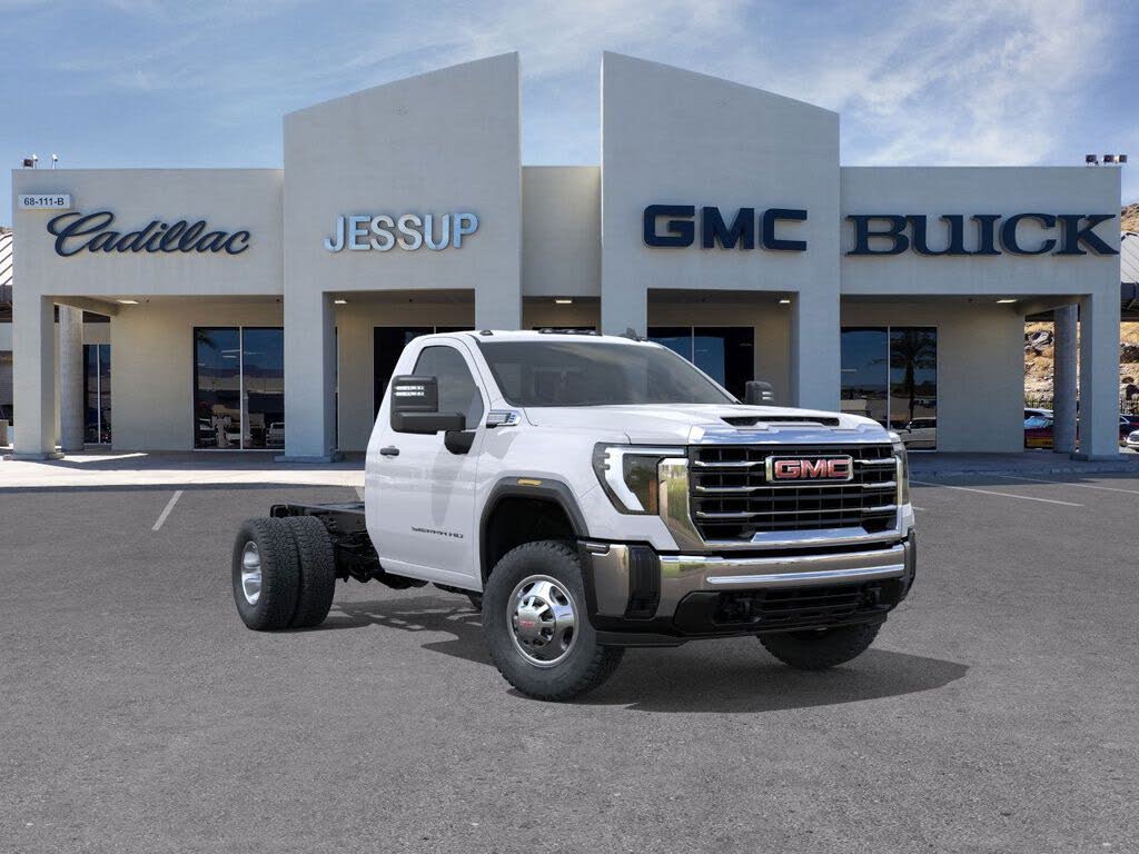 2026 GMC Sierra 3500 Pro