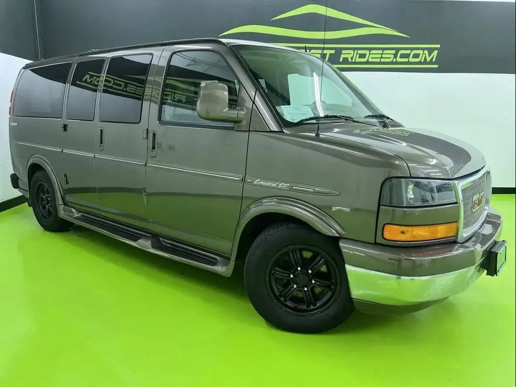 2014 GMC Savana Upfitter