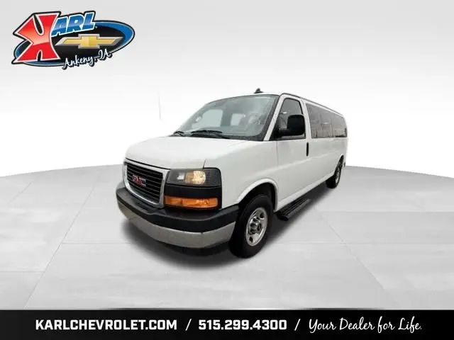 2025 GMC Savana LT