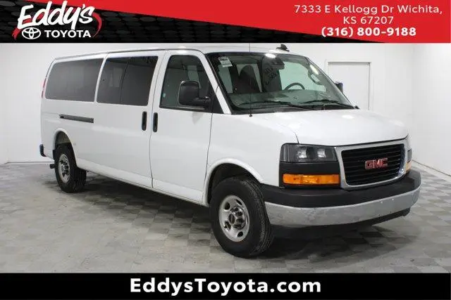 2025 GMC Savana LT