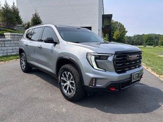 2025 GMC Acadia AT4