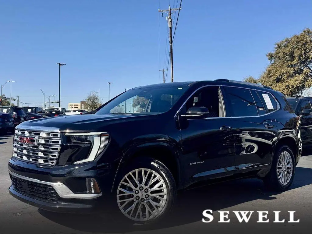 2024 GMC Acadia Denali