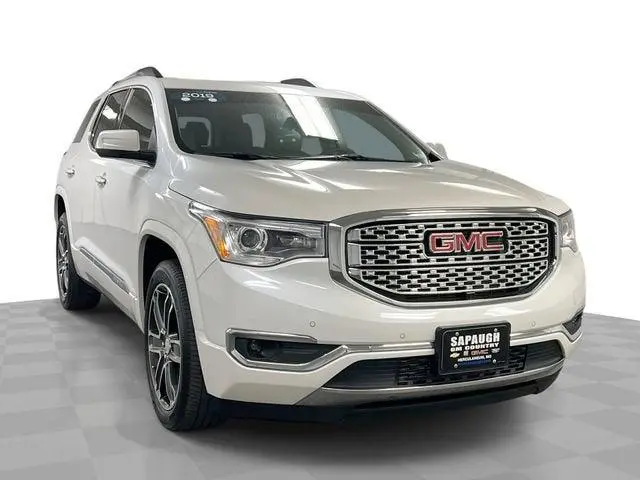 2019 GMC Acadia Denali