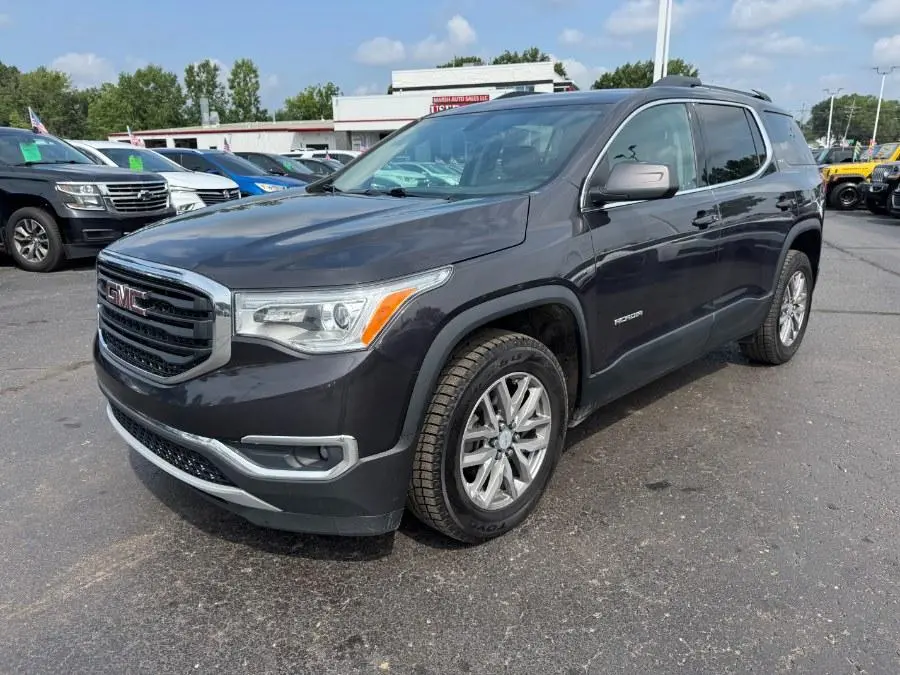 2017 GMC Acadia SLE-2