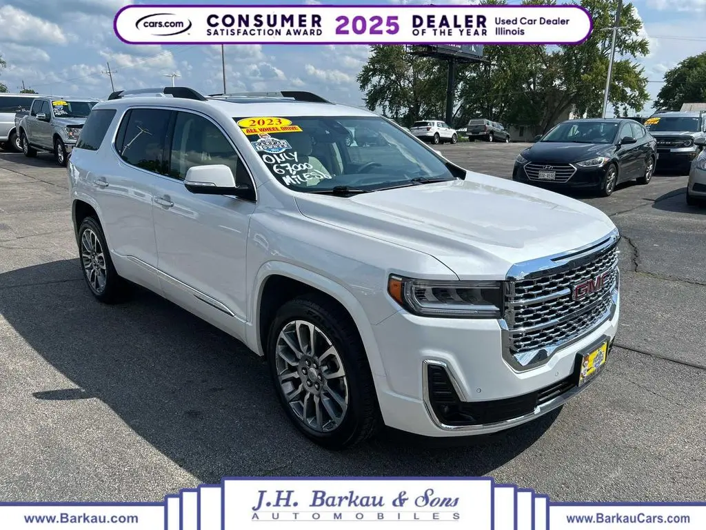 2023 GMC Acadia Denali