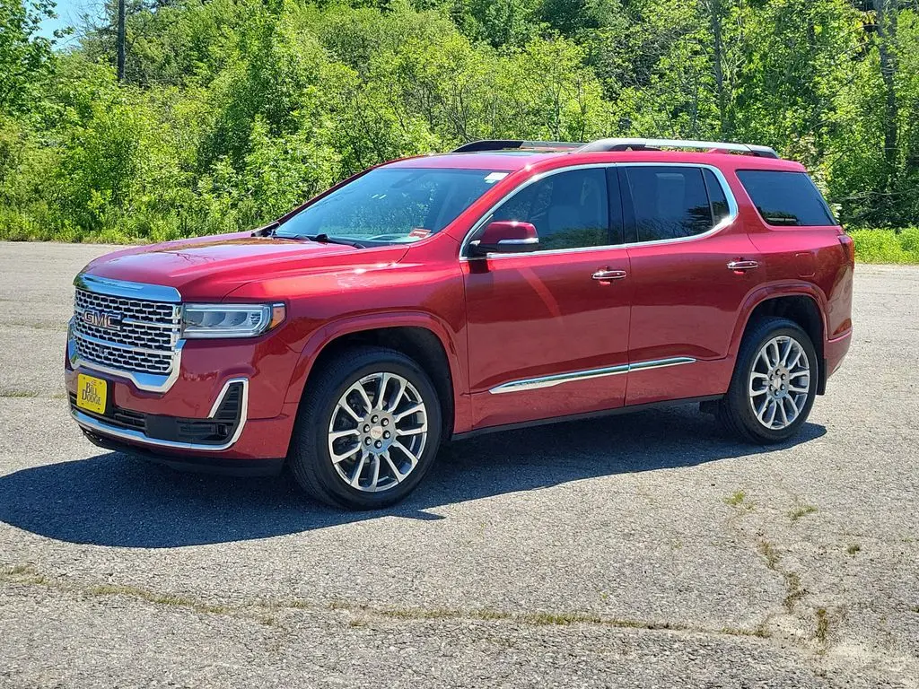 2022 GMC Acadia Denali