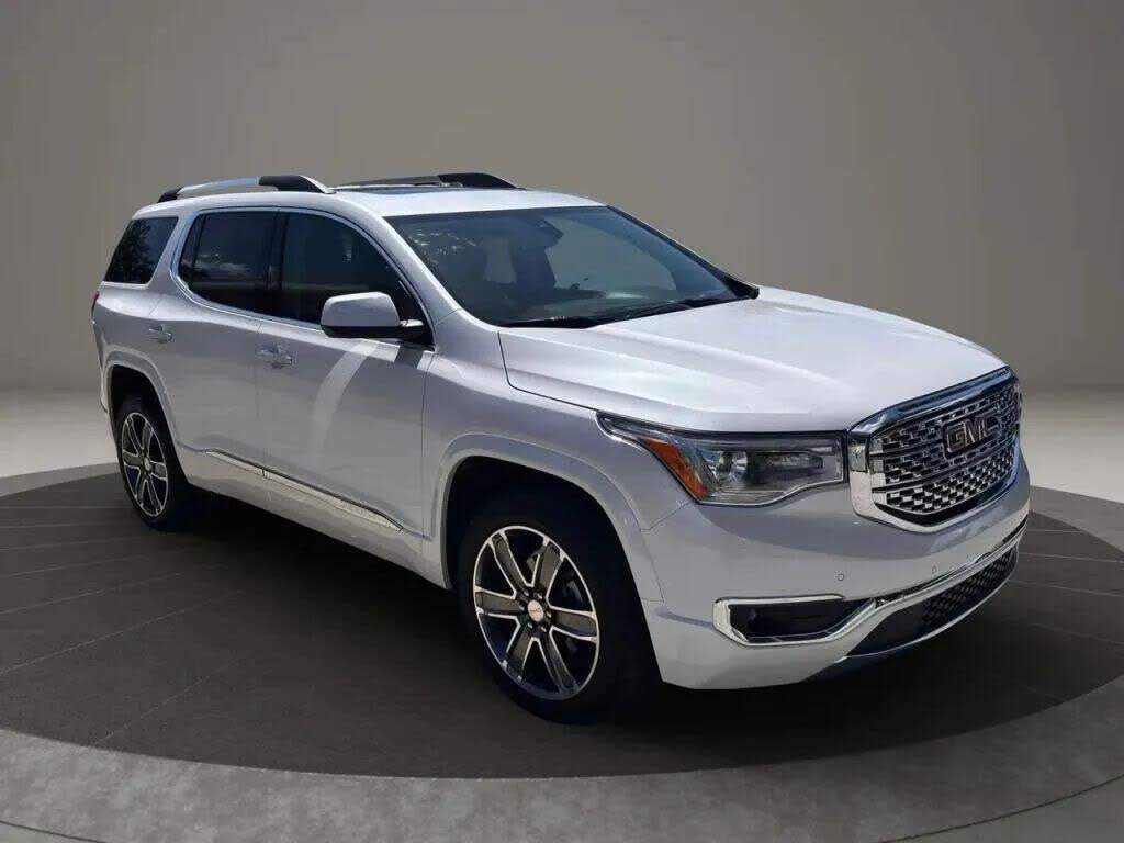 2017 GMC Acadia Denali